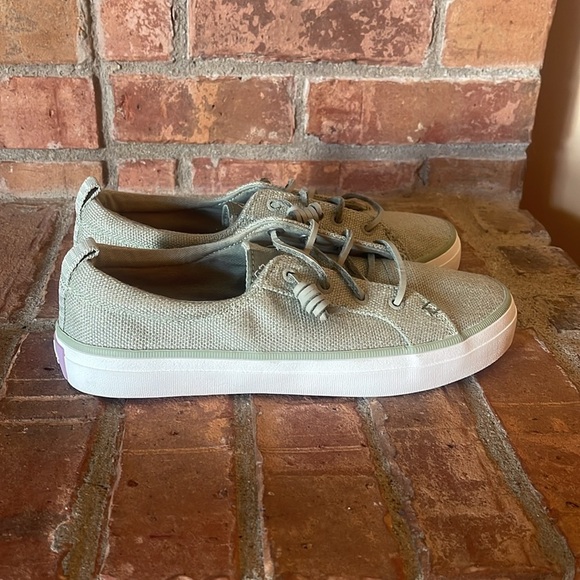 LIKE NEW Sperry Crest Vibe Linen Sneakers in Baja Green - Picture 2 of 8